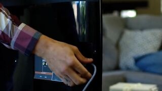 CABLE GUYS DIRTY SECRET Dee Williams HOT MOUTH AND PUSSY GET WORKED OVER BY A STUCK PIPE