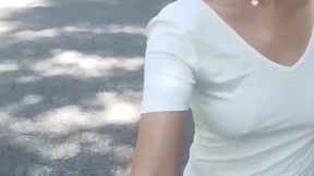 Public flasher jiggles big tits while jogging