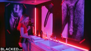 BLACKED Student Lily becomes artist's muse in every way