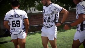 Después de ir a entrenar nos fuimos por unas chelas al departamento del capitán'pero como