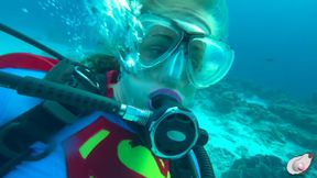 Supergirl Meets the Horniest Octopus in Bonaire