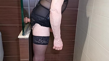Sissy Slut blogs and makes educational videos from one very closed country in the Middle East