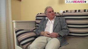 Threesome Chain Fuck - Ass and Pussy Stuffed Deep