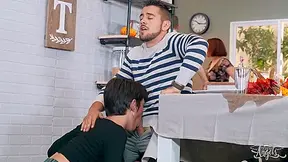 Short-haired Hottie Comes Home For Thanksgiving And She Gets Stuffed With Daisy Taylor
