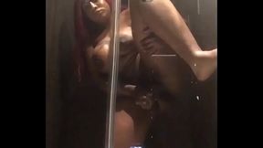 Douche plus petite gode