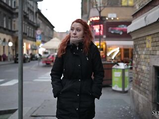 i tempted my cooworker to have real lesbo experience!