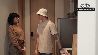 Sister Hong on her date turns the young man on and fucks him like a cock-hungry whore