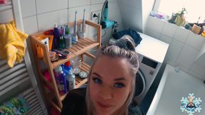 Morning Fuck in the Bathroom