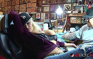 Shyla stylez gets tattooed while playing with her tits