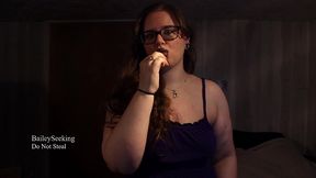 cherry lollipop suck