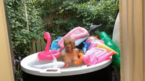 Inflatables in hot tub part 2