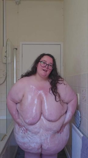 SSBBW Fat Goddess Foams up Fat Body Part 2