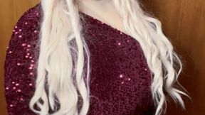 CupKCindy sexy Cindy is wearing a red dress and ahead to go out to the theater tit worship d do you want to have fun with her