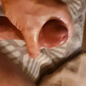 Wanking with Cumshot