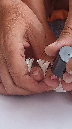 I'm Polishing My Feet and Finger Nails in Pink