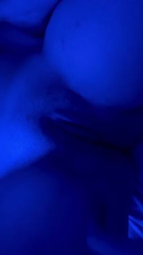 Lesbian scissor sex with squirting