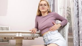 Nubiles.net featuring Sunny Shine's big ass action