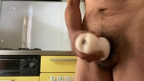 ムラムラが抑え切れずにオナホでオナニー射精自慰行為した