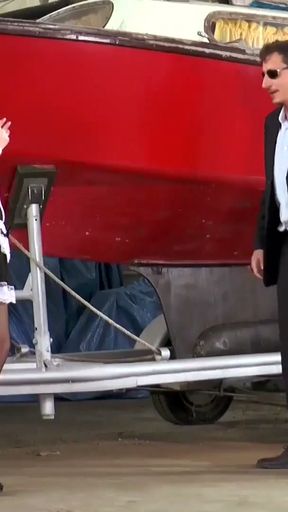 Maid Alina Lamour wird hart von ihrem Boss gefickt   Clip 1