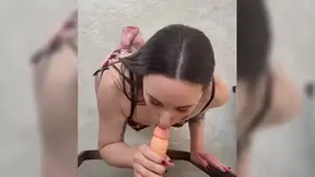 Zoe shows how she wants to suck you