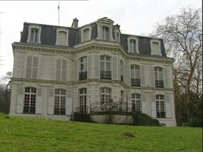 Two Sexy Vintage Lesbian MILFs Lick Each Other's Hairy Pussy and Get Cum on Their Big Tits