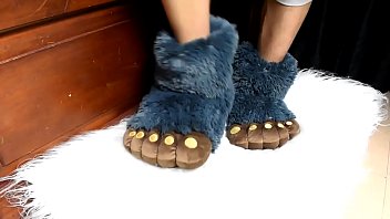 Slippers excitation