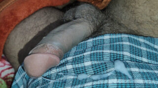 A kanos indiai apukák élvezik a szopást, a kézimunkát, a seggbe élvezést és a hatalmas adagok lenyelését