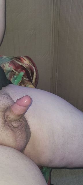 Small dick cums