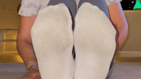 White Socks Removal Edge Game