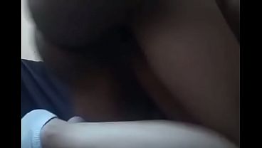 Jovencita de 18 le gusta de perrito