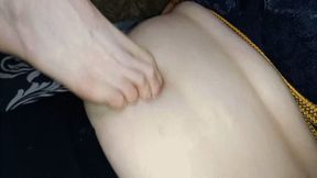 Man's foot fucks woman's navel MP4