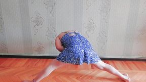 Hot Blonde BBW Ladyboy Booty Big Ass Tranny White Sissy Shemale Model Crossdresser