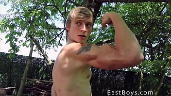 Exclusive - Muscle Flex - Casting 10 - Blake Orson