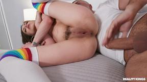 ”REALITY KINGS Mirror Masturbator”