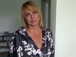 Banging Most good Ally’s Hawt Mommy Whilst This chab’s Not Home - Brianna Beach - Jodie Johnson