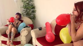 Gaia and Elizabeth in a funny balloons time