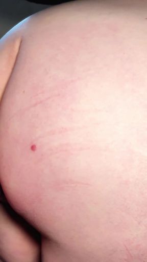 Powerful moment from &quot;Asmr: Mom with a Big Round Ass Twerks on My Dick&quot;