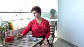 Mommy's nasty post-work booty call: mature mature mom's tits getting rocked hard