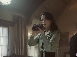 LUCIDFLIX Behind the camera's eye with Octavia Red