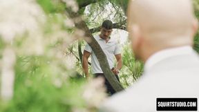 Alexandro Cabrera cums with Tom Storm in spontaneous outdoor cruising