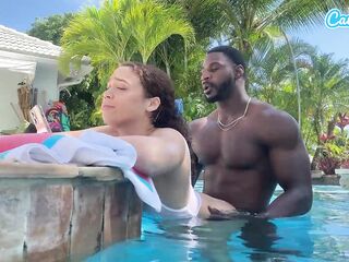 Underwater Sex Amateur Teen Crushed By BBC Large Ebony Shlong