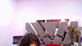 Amara Jons Members-Only Show