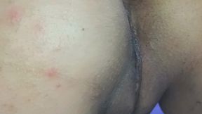 esposa puta sorprendida haciendo ejercicio por el mejor amigo de su marido se lo cabalga y le exprime leche en cuatro patas sexo por dinero sin condon