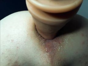 Preparing my ass for a deep fuck