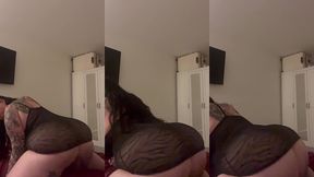 maddison black twerks her big round white ass teasing
