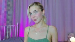 Esmi Stewart Private Show