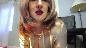 White lace bra and garter belt Tease WMV24