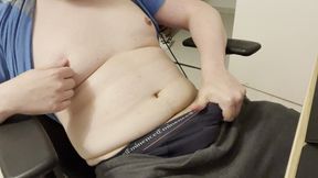 Jerking off My Big Cock Watching Porn