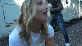 Le bus des libertin #5 fait une halte sur un terrain de cross !!