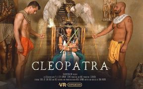 X Virtual 32 Cleopatra in 180°